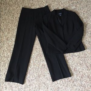 Ann Taylor Suit Set